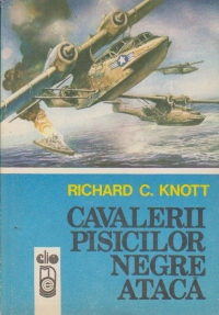 Cavalerii Pisicilor Negre ataca