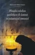 Monahii ortodoxe purtatoare lumina intunericul